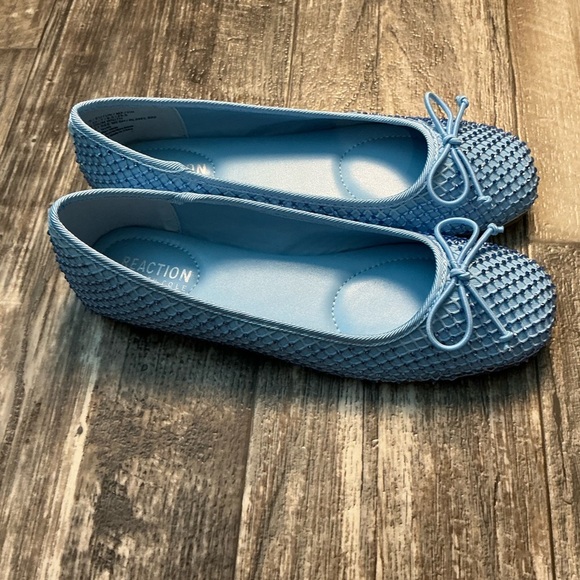 Kenneth Cole Light Blue Textured Flats with Bow Size 9 - Picture 10 of 12